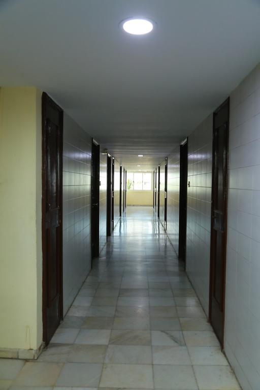 Hotel Shridevi Park Madras Buitenkant foto