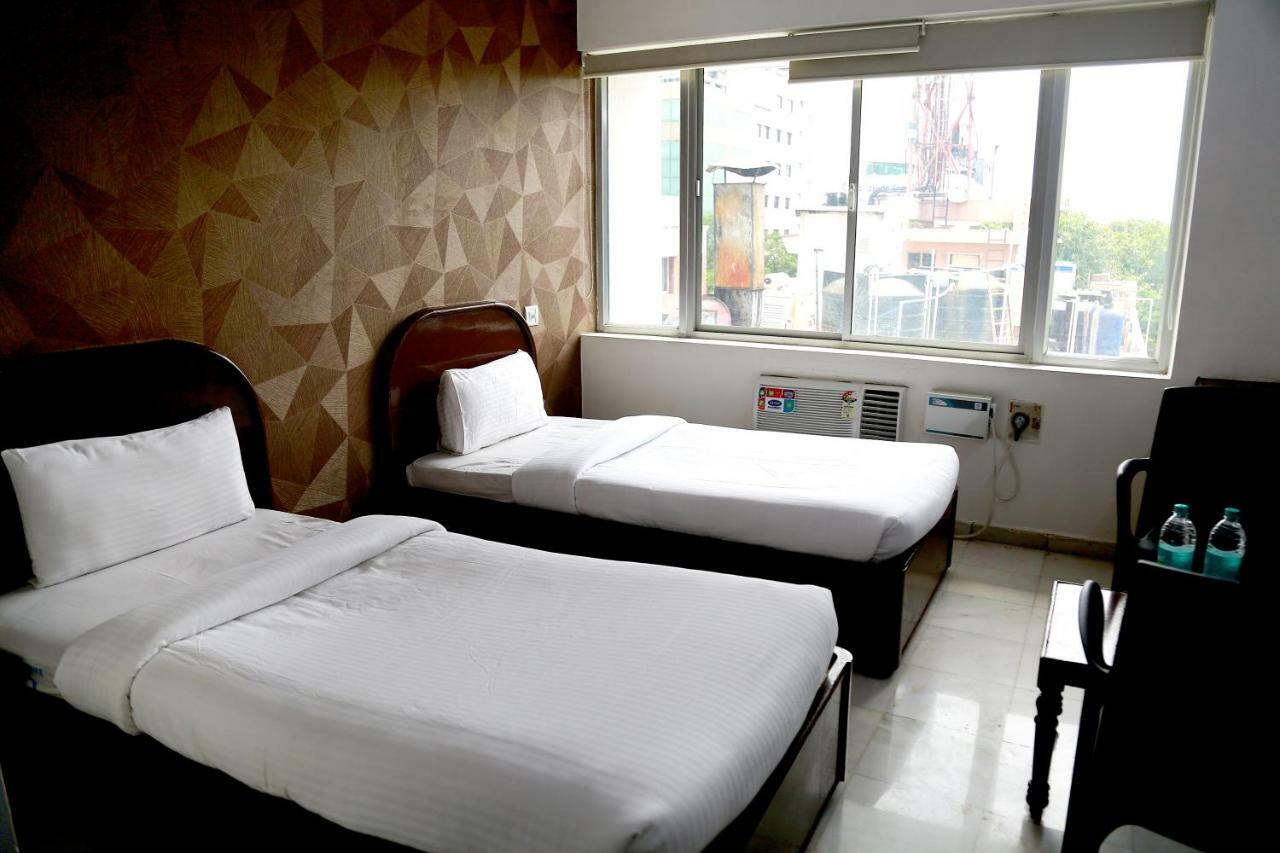 Hotel Shridevi Park Madras Buitenkant foto